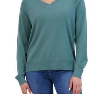 NEW Woman's Lucky Brand Long Sleeve V-Neck Sweater